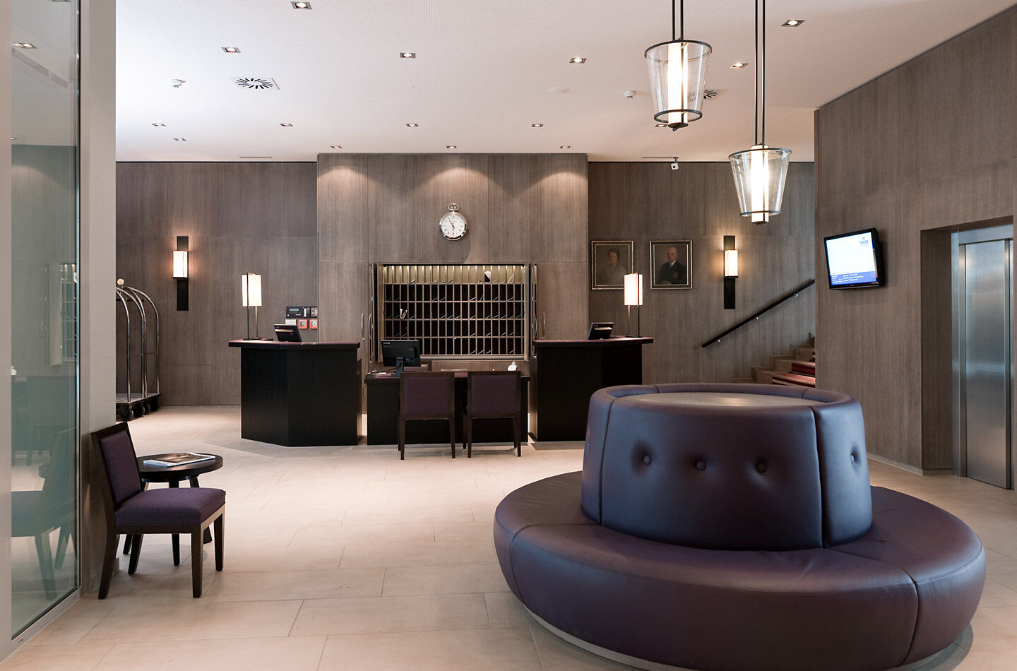 Morosani Schweizerhof Hotel 4*